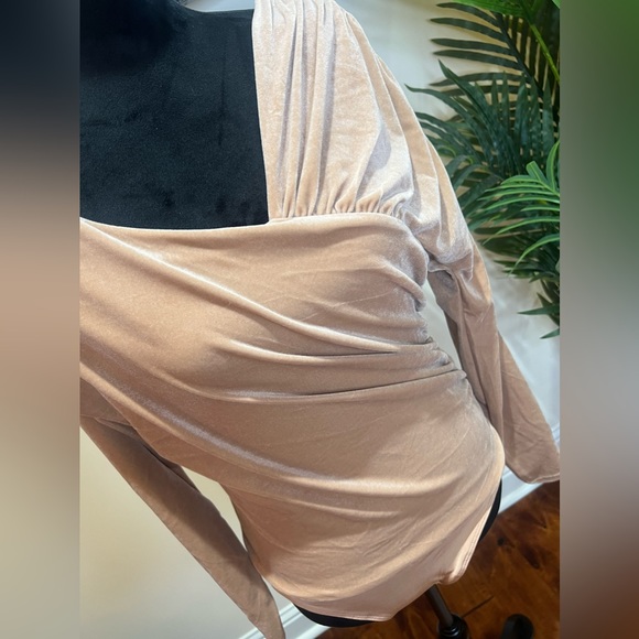 Express Tan Velvet Asymmetrical Wrap Thong Bodysuit Large - Picture 4 of 8